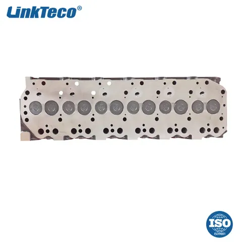 Auto Parts TD42T TD42 Cylinder Head for Nissan Ford 4.2L