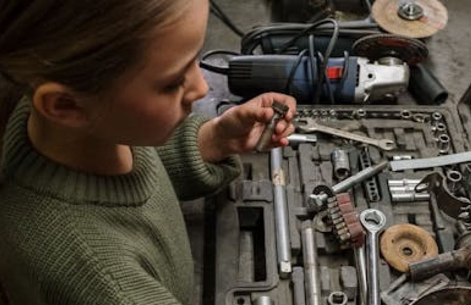 Step by Step Guide to Installing Tpms Sensor: Easy & Effective Tips