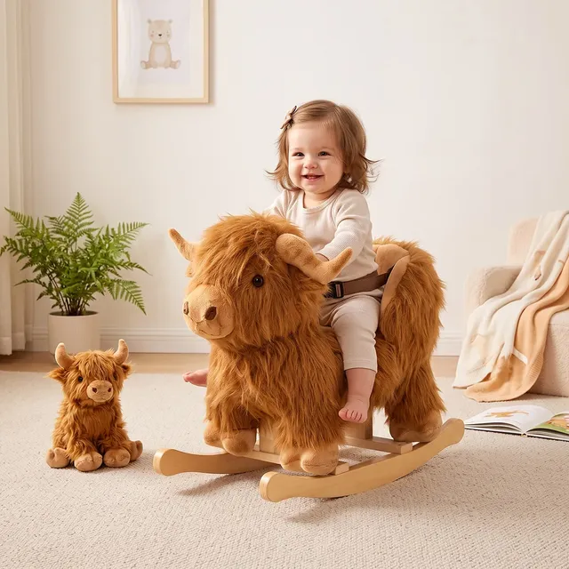 Poussette de vache d'Écosse et ensemble coussin moelleux