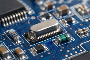 Crystal oscillator