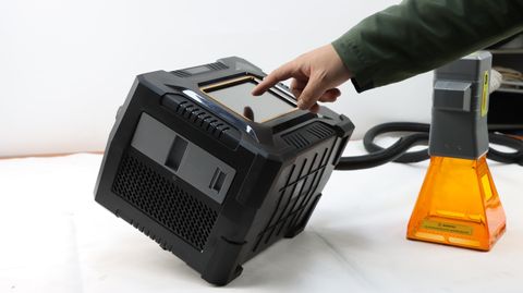 Portable Handheld Fiber Laser Marking Machine