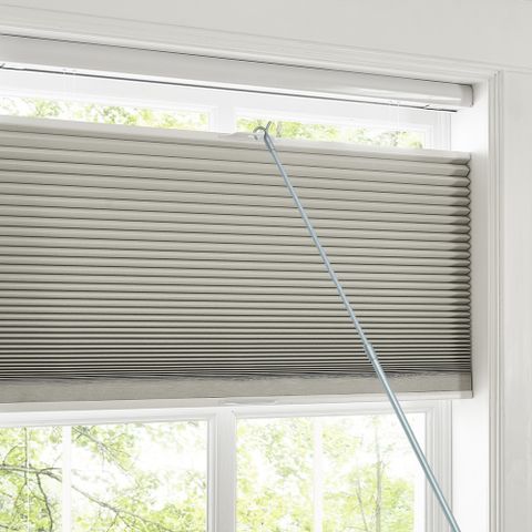 Adjustable Pull Wand for Cordless Shades & Blinds