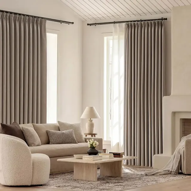Sundaze Checked Chenille 100% Blackout Curtain