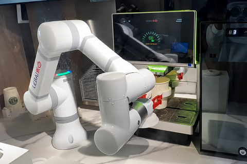 Mobile Manipulation Composite Robot — Autonomous Navigation + 6-Axis Collaborative Arm