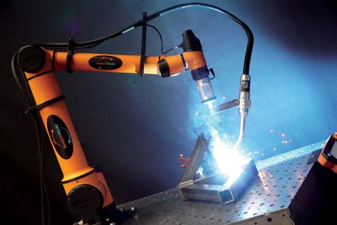 AUBO iS20 Collaborative Robot for Spraying, Inspection & Flexible Production