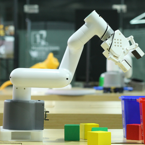 AI Vision & Embedded Robotics Made Easy — myCobot 280 Jetson Nano & Arduino