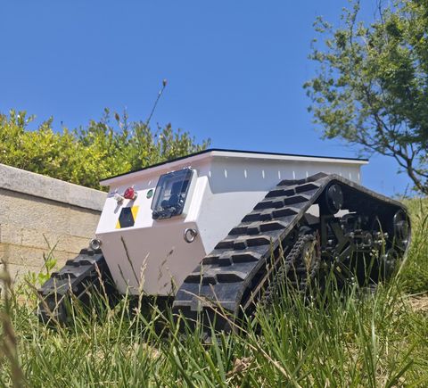 Guo Xing PLT1000 Chassis: High-Performance Industrial Robot Platform