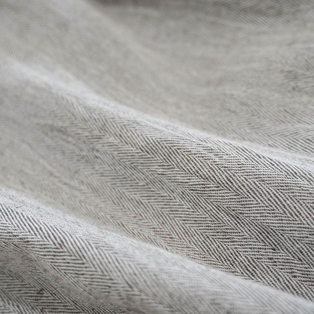 Relaxed Texture with Soft Comfort