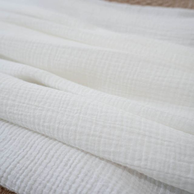 Cloud-Soft Comfort with Gentle Lightness