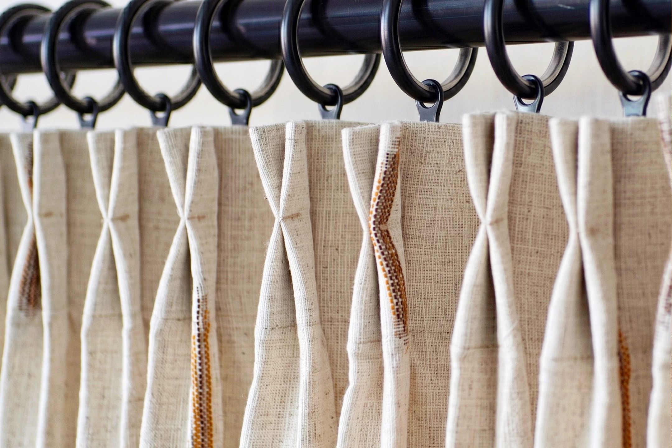 Pinch Pleat and Tailored Pleat