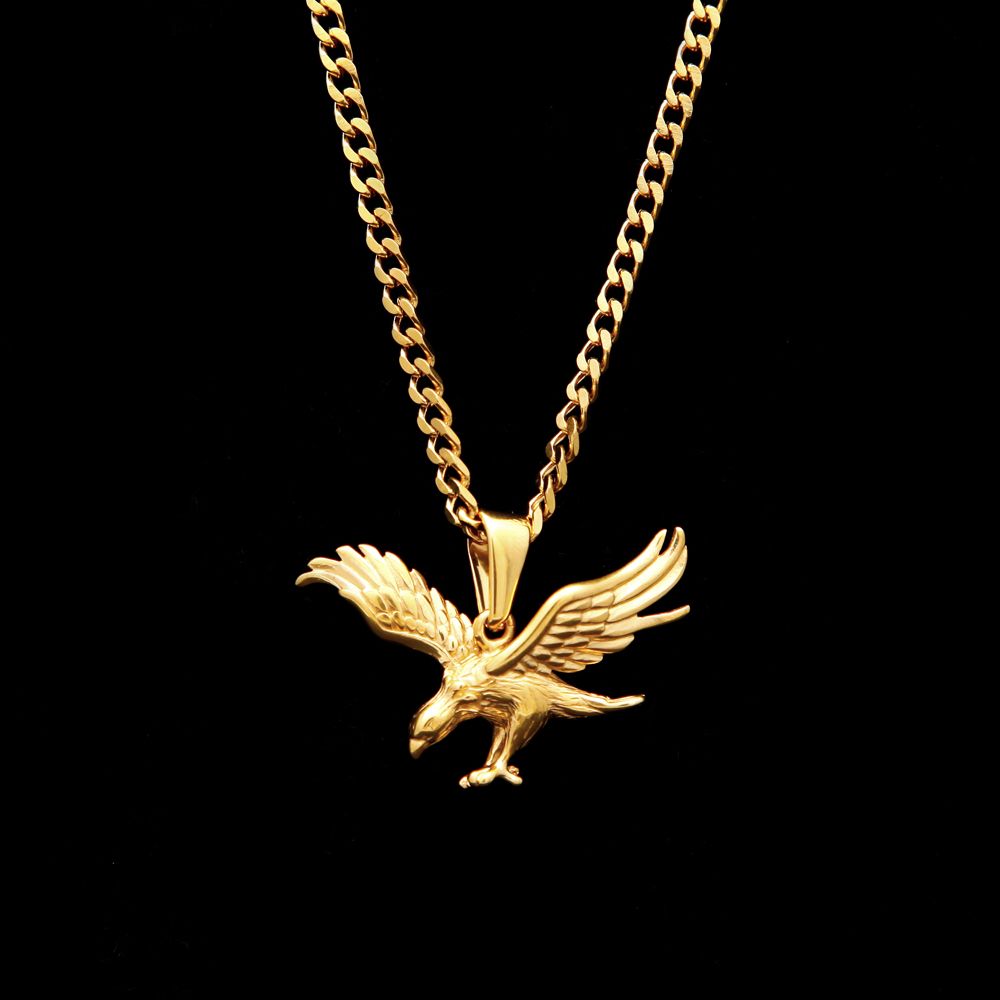 Colgante de águila halcón chapado en oro de 18 quilates y collar de cadena de eslabones cubanos de 3 mm y 24 "para hombres