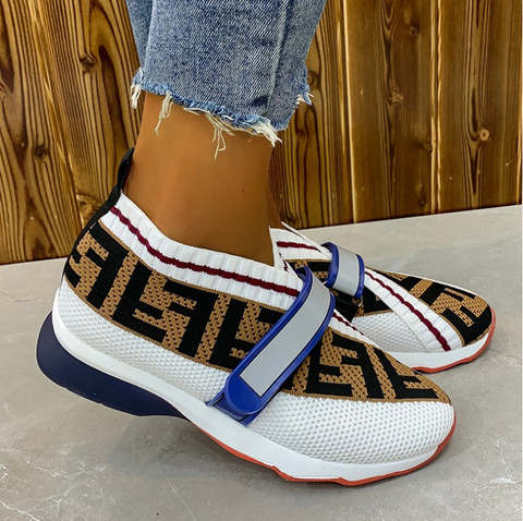 حذاء رياضي كاجوال من Marvelall Woen's Fashion Flat-Botto Flying Woven Velcro Mesh Casual Sneakers