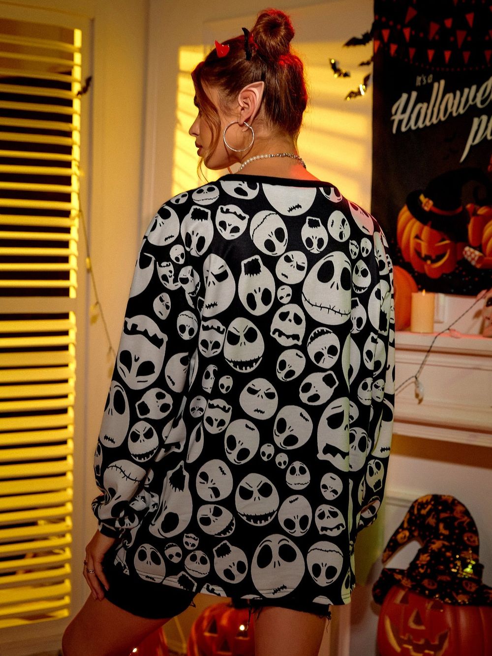 Halloween Skulls Print Pullover Sweatshirt