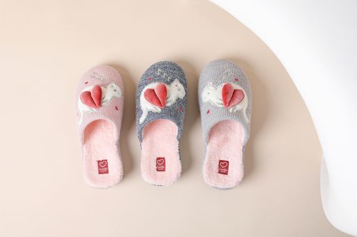 Knitting Fabric Embroidery Anatomic Indoor Slipper