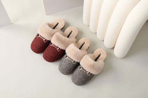 Herribone Woolen Winter Slipper with Metalic Buckle