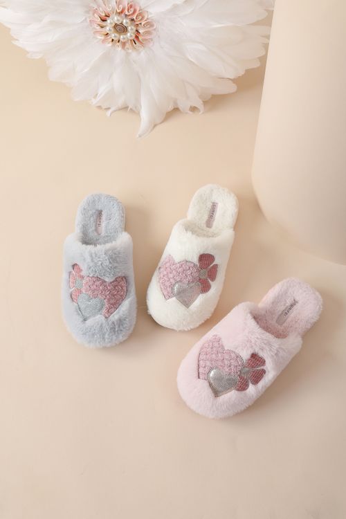 Fluffy Fabric Winter Indoor Slipper