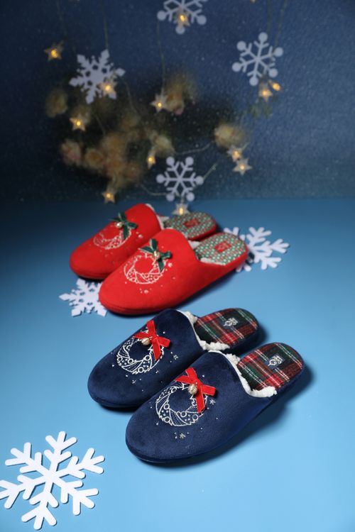 Mistletoe Sherpa Lining Winter Indoor Slipper