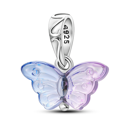 Pendentif papillon en verre
