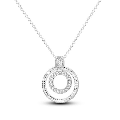 Collar de anillo con pavé de serpiente