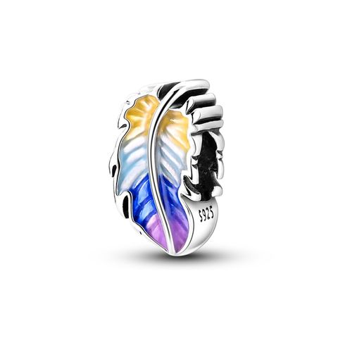 Cuentas de plumas de colores