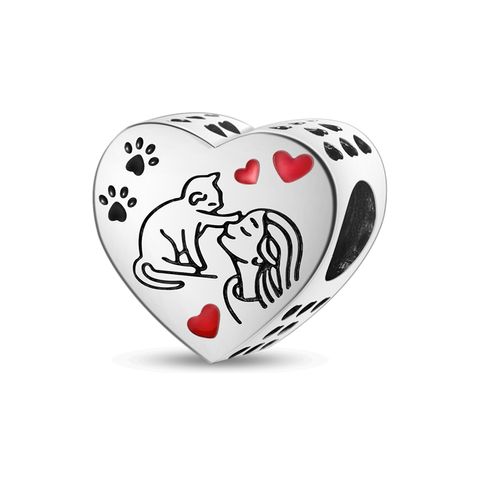 Cuentas en forma de corazón de niña y gato
