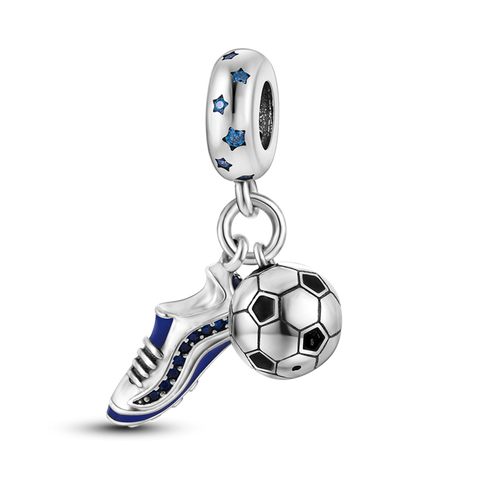 フットボールとサッカー シューズのペンダント