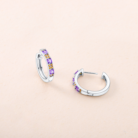Brilliant Color Contrast Sweetheart Earrings