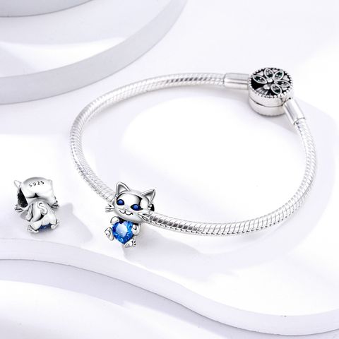 Cat Embracing Heart Beads