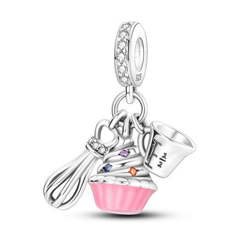 Cake Baking Pendants