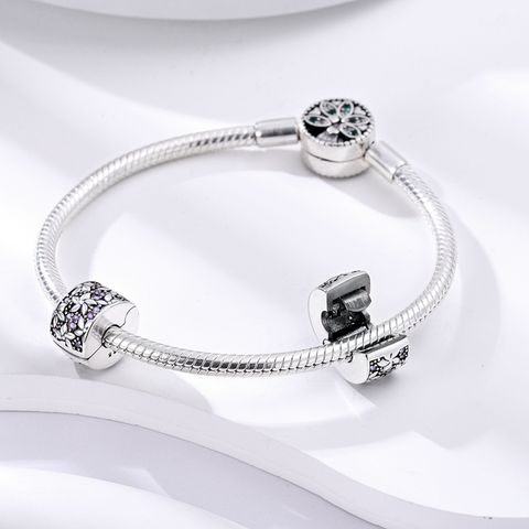 Elegant Flower Clip