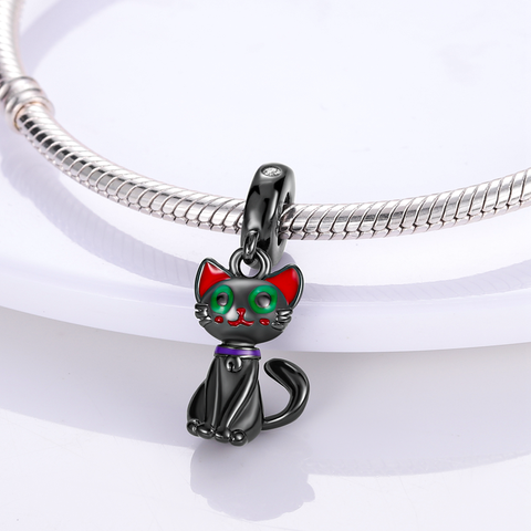 Abalorio de gato de color negro