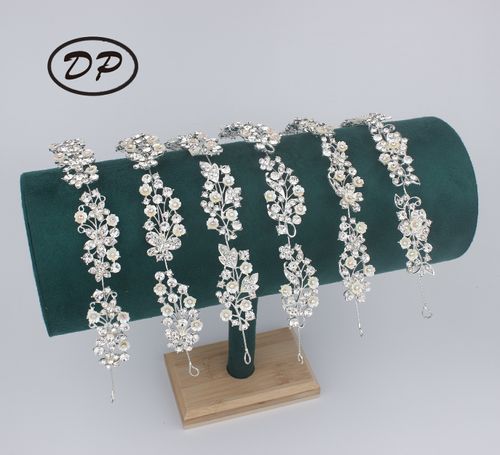 DP E-41 합금 모조 다이아몬드 나비 꽃 헤어 체인
