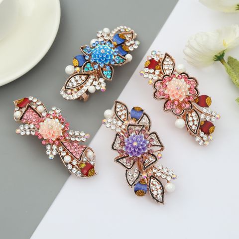 DP B-3767 Alloy strass pérola borboleta pavão flor grampo de cabelo