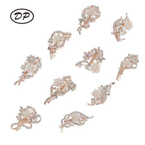 DP Y-35  Alloy rhinestone pearl flower brooch
