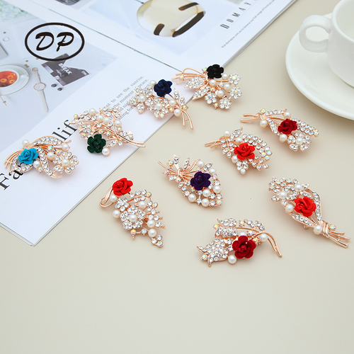DP Y-32  Alloy rhinestone pearl colorful flower brooch