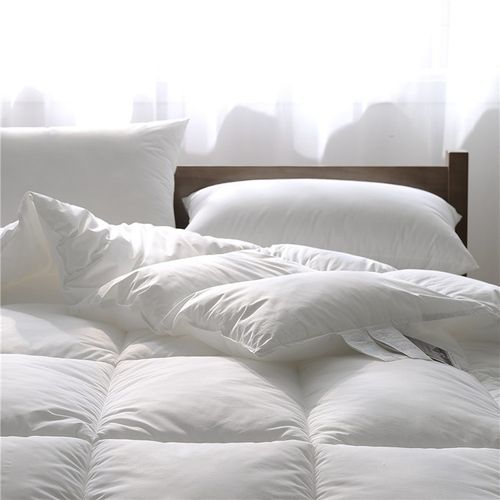 Couette classique en duvet de canard