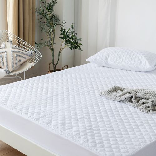 Protège-matelas imperméable matelassé