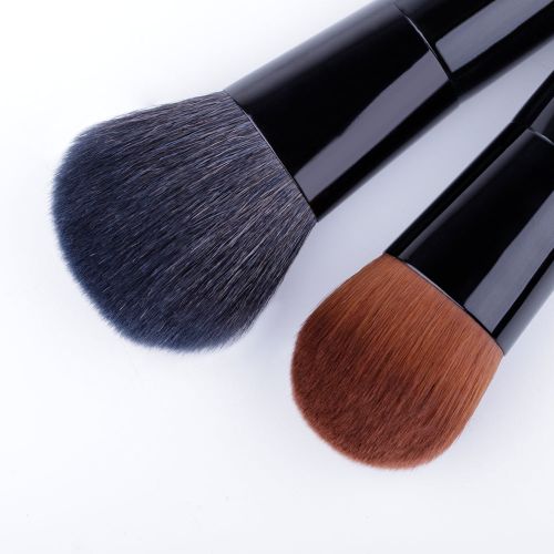 Black Essentials 2-Piece Kabuki Face Brush Set