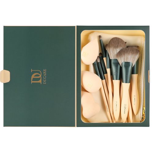 Mojito Natural Touch Face & Eye Brush Set with Makeup Sponges