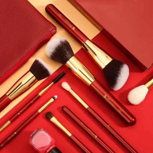 Classic Red Essential Face & Eye Brush Set (10PC)