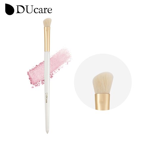 Platinum Nose Contour Brush