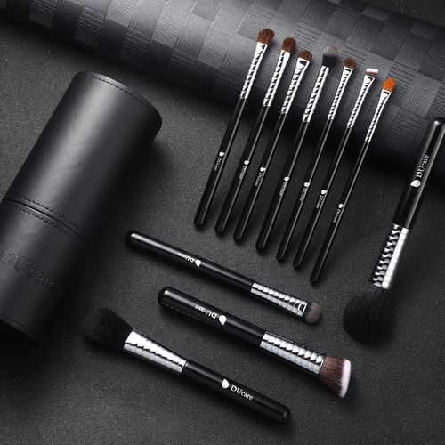 Set di pennelli da viaggio Black Pencil Pro da 11 pezzi per viso e occhi