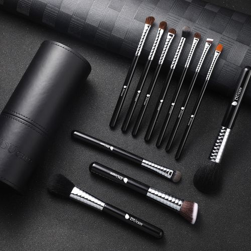 Black Pencil Pro Juego de brochas de viaje para rostro y ojos de 11 piezas