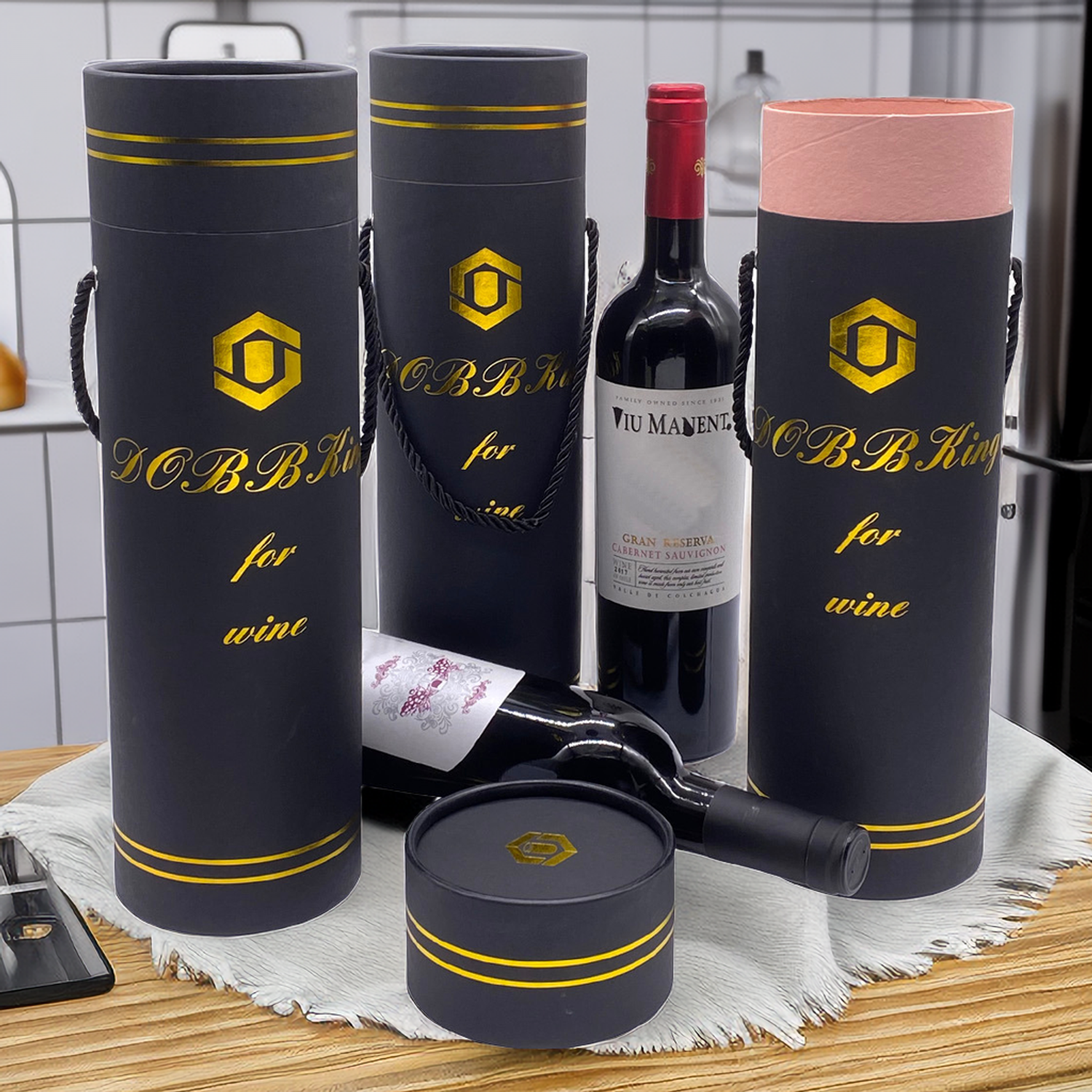 Black Cylinder Cardboard Tube Glass Wine Bottle Box Packaging For Whiskey Olive Oil Wine Bottle