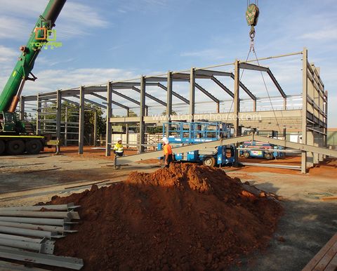 Estrutura de aço leve, oficina de construção, casa pré-fabricada, design pré-moldado para armazém pré-fabricado industrial