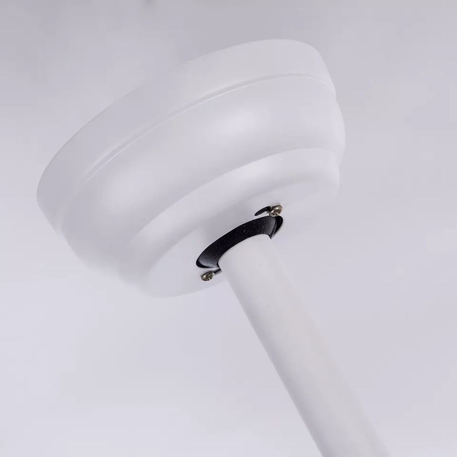 Innovative Retractable Ceiling Fan with Clear Acrylic Blades 