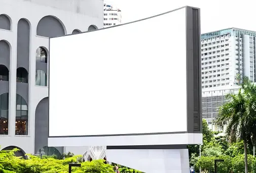  Curved LED Screen