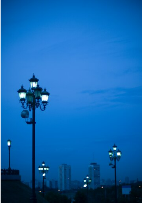 what-do-blue-street-lights-mean