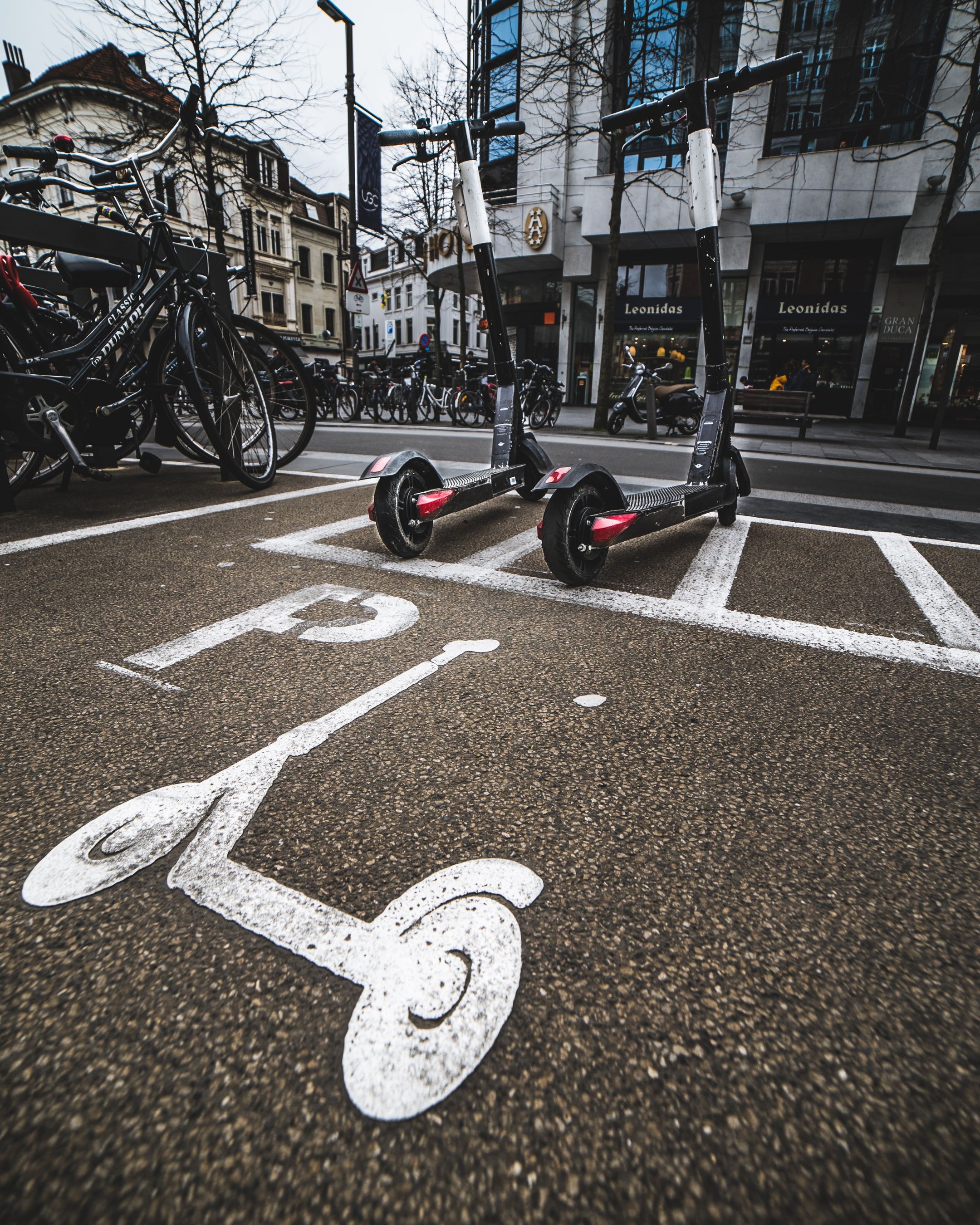 e-scooter safety tips