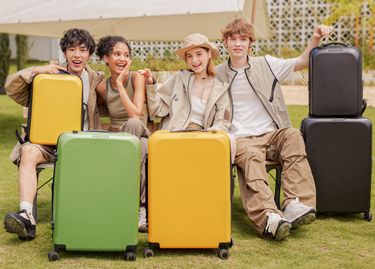 How Softside Luggage Handles and Wheels Improve Mobility